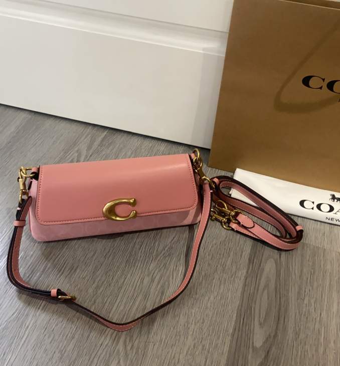 Picture of Coach Handbags _SKUfw233326023fw